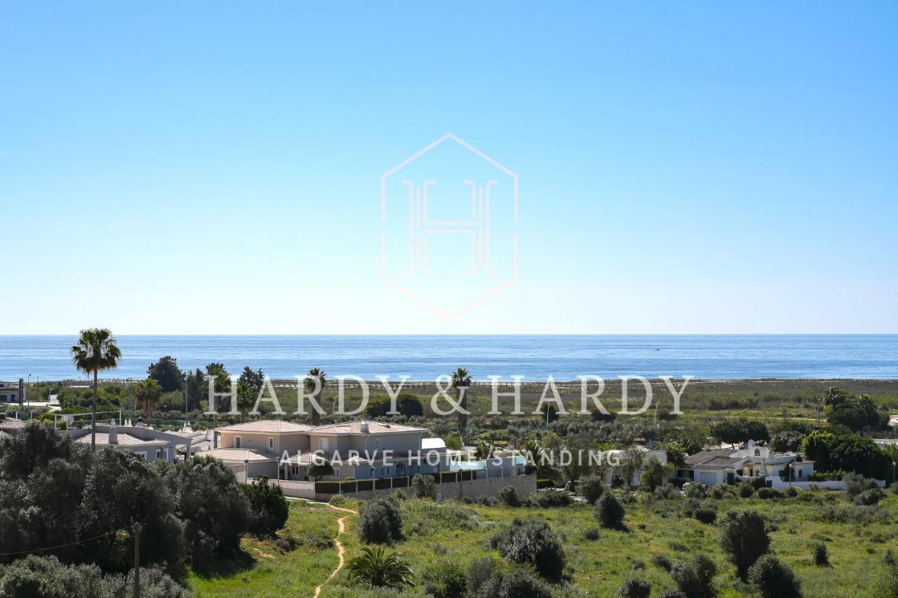 Appartement H&h - Rare Chic & Cosy With Wonderful Sea Views, Near To Meia And Center